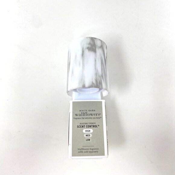 Bath & Body Works Faux Marble Wallflower Plug Scent Control Fragrance - Picture 2 of 6
